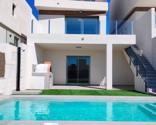 3 Zimmer Villa zu verkaufen in Villamartin, Orihuela mit Pool - 509.900 € (Ref: 9650806)