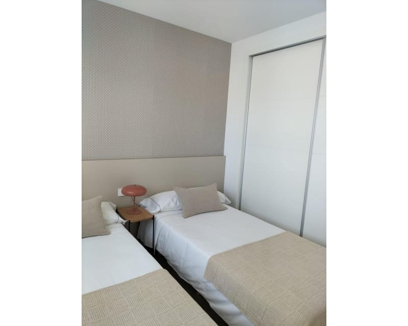 Apartamento de 2 habitaciones en San Miguel de Salinas en venta con piscina - 224.900 € (Ref: 9650807)