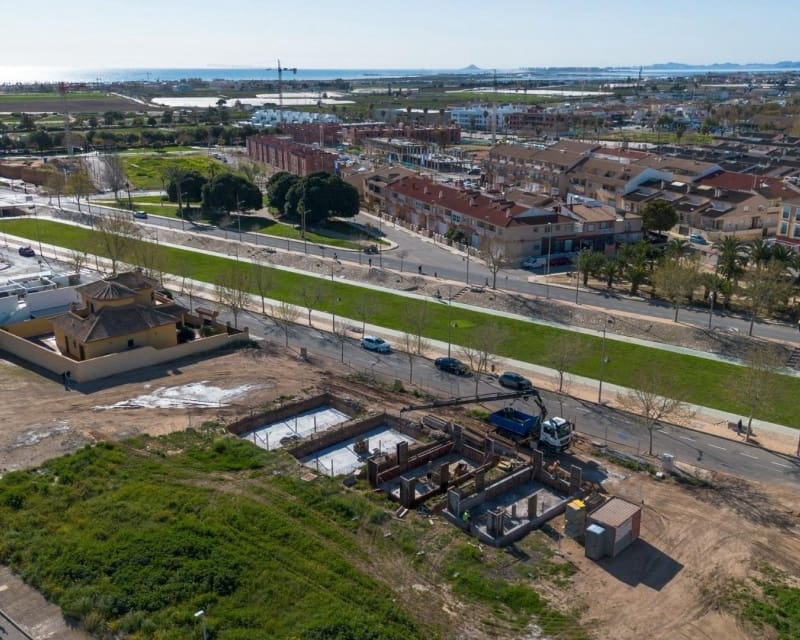 3 soverom Villa til salgs i Pilar de la Horadada med svømmebasseng - € 550 000 (Ref: 9724973)