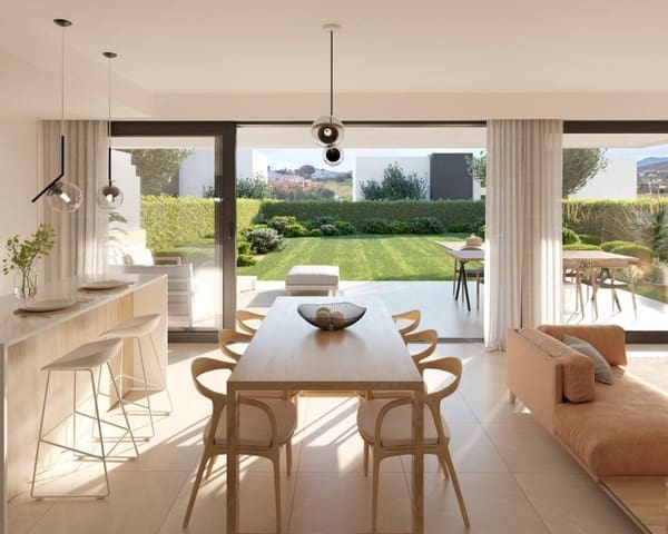 3 bedroom Villa for sale in Atalaya-Isdabe, Estepona with pool - € 800,000 (Ref: 9724979)