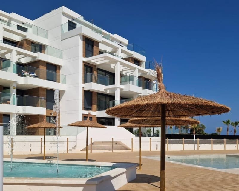 3 Zimmer Apartment zu verkaufen in Denia mit Pool - 469.000 € (Ref: 9734003)