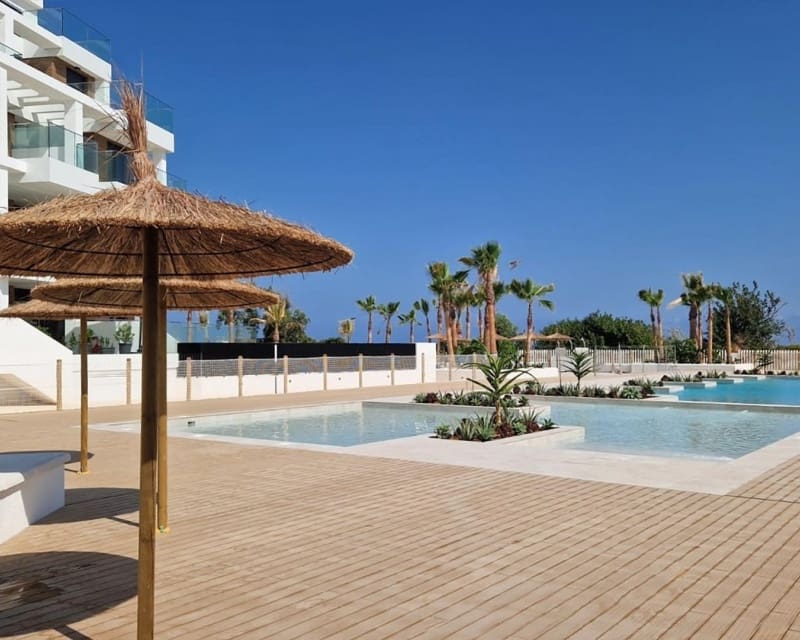 3 Zimmer Apartment zu verkaufen in Denia mit Pool - 469.000 € (Ref: 9734003)
