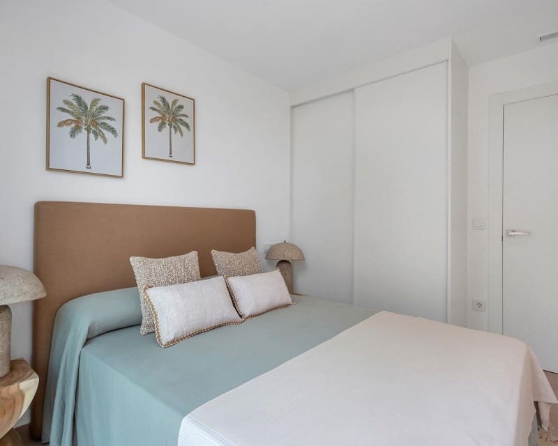 Apartamento de 3 habitaciones en Los Alcázares en venta con piscina - 309.900 € (Ref: 9802787)