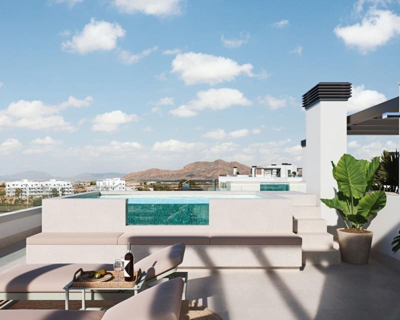 2 bedroom Apartment for sale in Los Alcazares with pool - € 321,000 (Ref: 9827773)