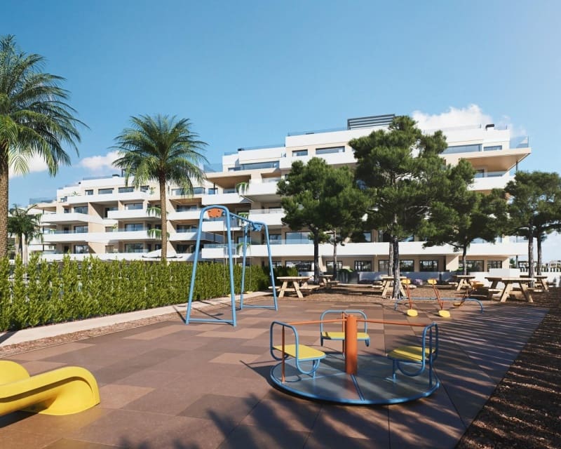 2 bedroom Apartment for sale in Los Alcazares with pool - € 321,000 (Ref: 9827773)