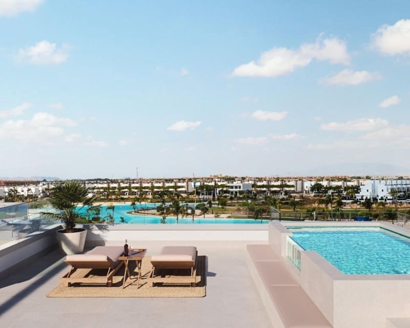 3 soveværelse Lejlighed til salg i Los Alcazares med swimmingpool - € 336.000 (Ref: 9827774)