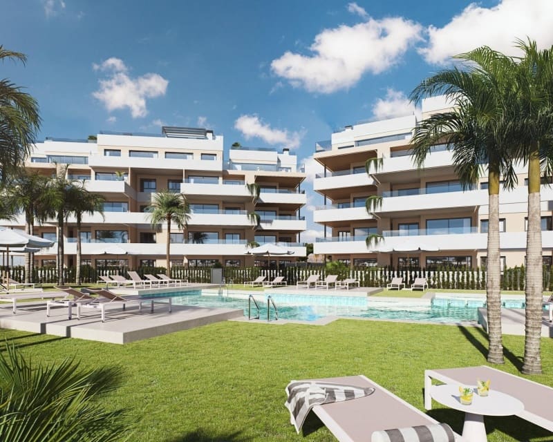 3 soveværelse Lejlighed til salg i Los Alcazares med swimmingpool - € 336.000 (Ref: 9827774)