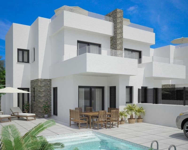 3 bedroom Villa for sale in San Miguel de Salinas with pool - € 395,000 (Ref: 9874371)
