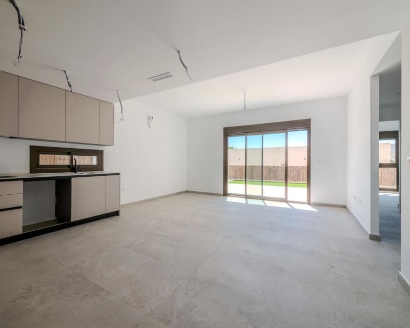 Chalet de 3 habitaciones en Algorfa en venta con piscina - 489.000 € (Ref: 9895539)