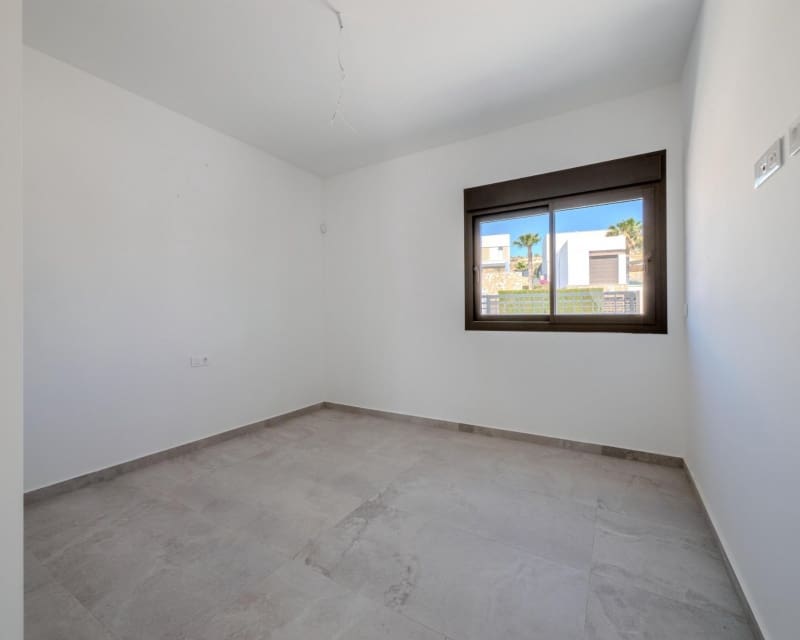 Chalet de 3 habitaciones en Algorfa en venta con piscina - 489.000 € (Ref: 9895539)