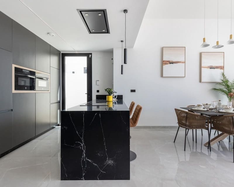 3 chambre Villa/Maison à vendre à Los Balcones avec piscine - 700 000 € (Ref: 9895545)