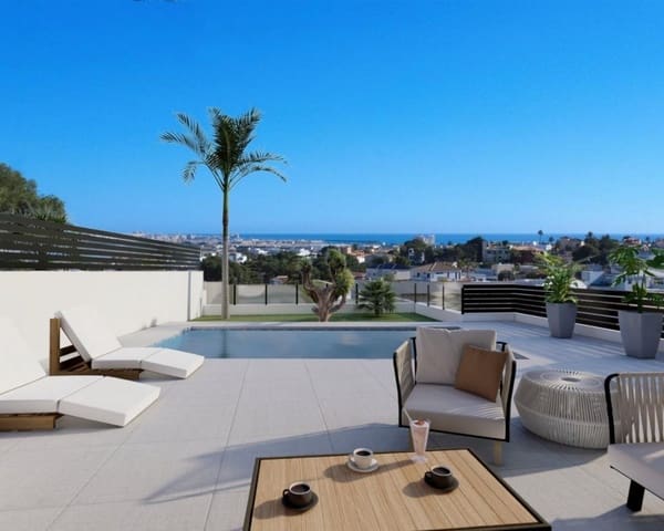 Chalet de 3 habitaciones en Los Balcones en venta con piscina - 700.000 € (Ref: 9895545)