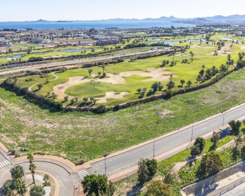 3 soveværelse Villa til salg i Los Alcazares med swimmingpool - € 550.000 (Ref: 9895552)