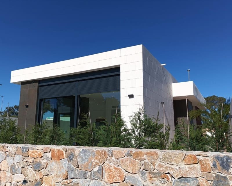 3 soveværelse Villa til salg i Pilar de la Horadada med swimmingpool garage - € 586.000 (Ref: 9926453)