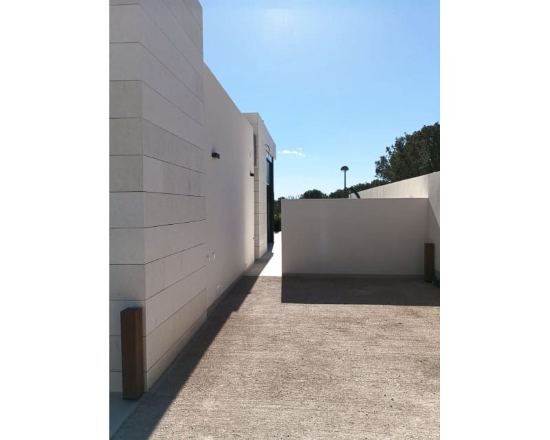 3 soveværelse Villa til salg i Pilar de la Horadada med swimmingpool garage - € 586.000 (Ref: 9926453)