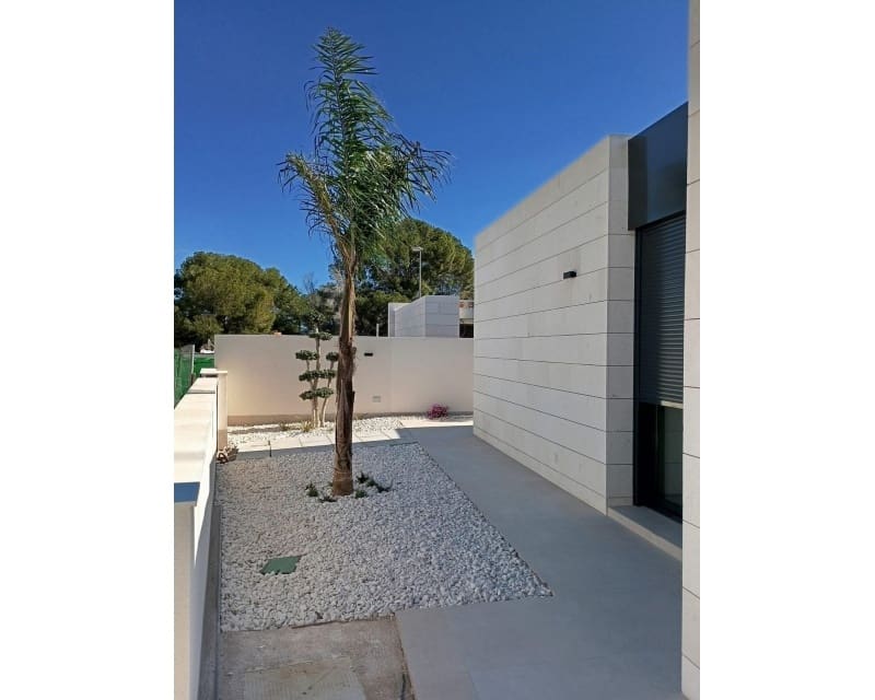 3 soveværelse Villa til salg i Pilar de la Horadada med swimmingpool garage - € 586.000 (Ref: 9926453)