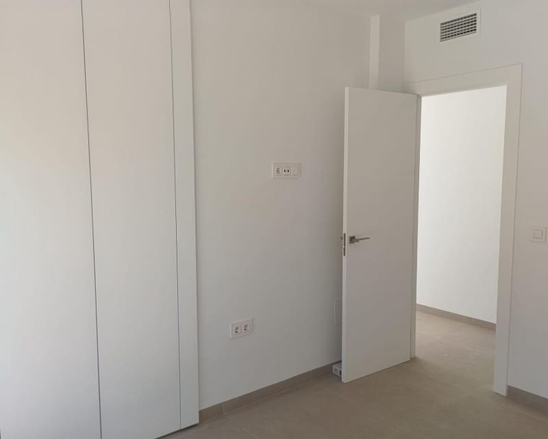 3 soveværelse Villa til salg i Pilar de la Horadada med swimmingpool garage - € 586.000 (Ref: 9926453)