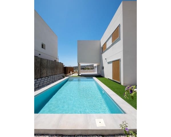 4 slaapkamer Villa te koop in Algorfa met zwembad - € 669.000 (Ref: 9950722)