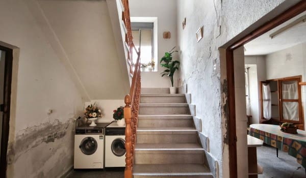 6 camera da letto Casa in vendita in Gor con garage - 141.000 € (Rif: 10007731)