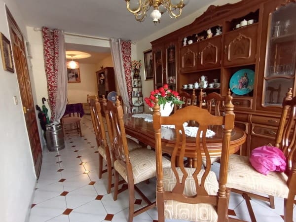 3 bedroom Townhouse for sale in Belerda, Quesada - € 66,000 (Ref: 10007732)