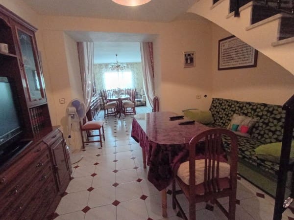 3 bedroom Townhouse for sale in Belerda, Quesada - € 66,000 (Ref: 10007732)