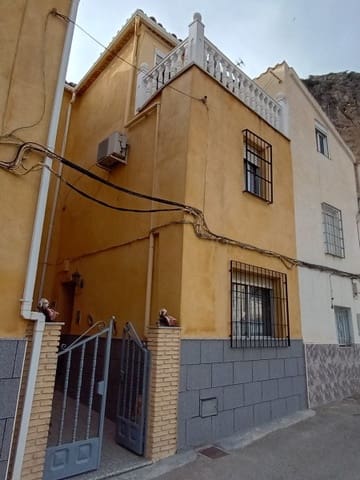 3 bedroom Townhouse for sale in Belerda, Quesada - € 66,000 (Ref: 10007732)