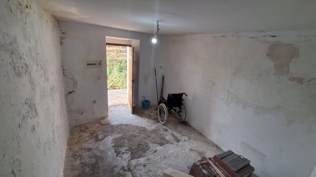 3 slaapkamer Huis te koop in Serón - € 36.000 (Ref: 10019214)