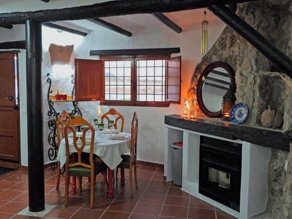 3 bedroom Cave House for sale in La Alqueria, Galera with garage - € 115,000 (Ref: 10019829)