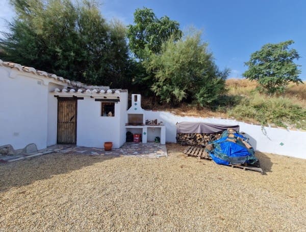 3 bedroom Cave House for sale in Galera with garage - € 114,000 (Ref: 10024585)