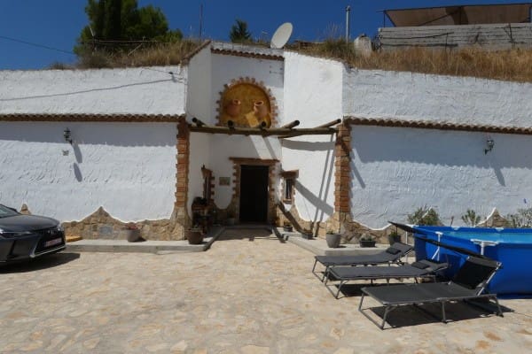 4 Zimmer Höhle zu verkaufen in Los Laneros, Cortes de Baza mit Garage - 120.000 € (Ref: 10035780)
