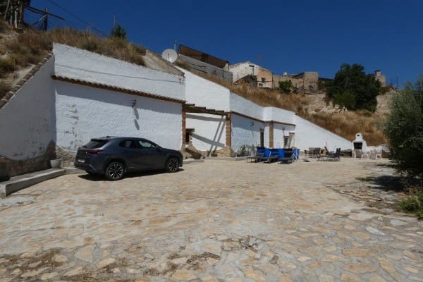 4 Zimmer Höhle zu verkaufen in Los Laneros, Cortes de Baza mit Garage - 120.000 € (Ref: 10035780)