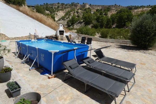 4 Zimmer Höhle zu verkaufen in Los Laneros, Cortes de Baza mit Garage - 120.000 € (Ref: 10035780)