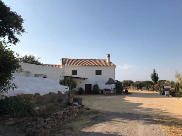 13 sypialnia Finka/Dom wiejski na sprzedaż w Freila z basenem garażem - 315 000 € (Ref: 10057341)
