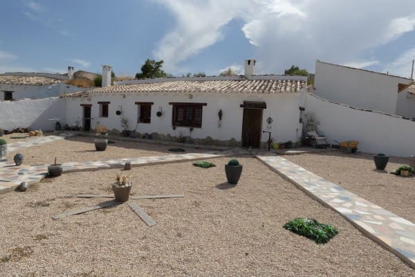 3 soverom Grottehus til salgs i Orce med garasje - € 120 000 (Ref: 10062973)