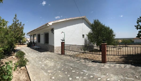 3 sypialnia Finka/Dom wiejski na sprzedaż w Campo Camara z garażem - 116 000 € (Ref: 10072785)