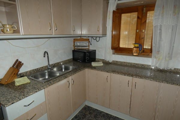 4 Zimmer Höhle zu verkaufen in Cortes de Baza mit Garage - 91.000 € (Ref: 10072990)