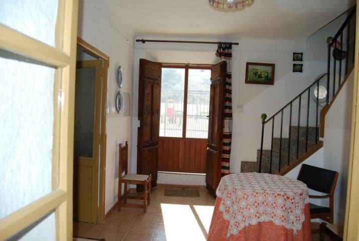7 sovrum Grotthus till salu i Cuevas del Campo - 130 000 € (Ref: 10127406)