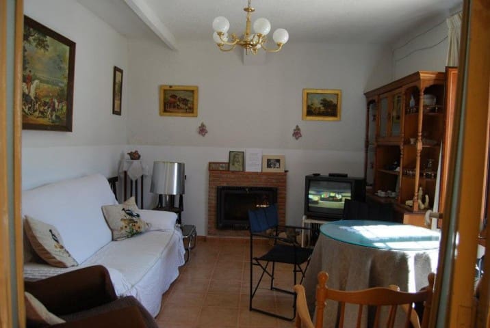 7 sovrum Grotthus till salu i Cuevas del Campo - 130 000 € (Ref: 10127406)