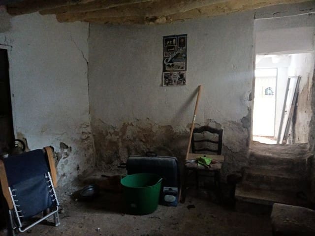 3 quarto Casa em Banda para venda em Somontín com garagem - 9 000 € (Ref: 10130372)