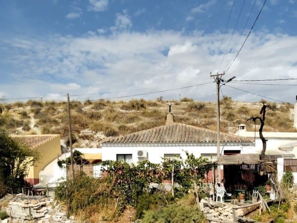 4 quarto Casa de Caverna para venda em Los Olivos, Castilléjar - 75 000 € (Ref: 10140150)