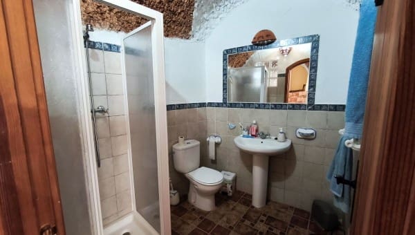 6 quarto Casa de Caverna para venda em Fontanar, Pozo Alcón - 196 000 € (Ref: 10140293)