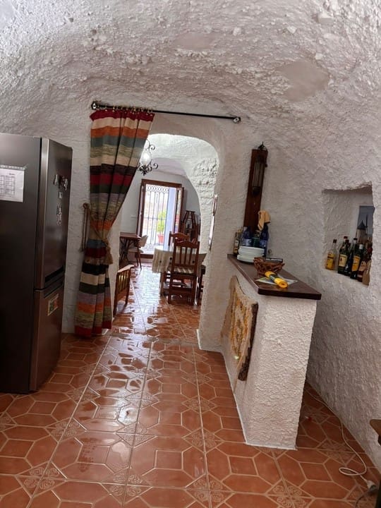 Casa Cueva de 3 habitaciones en Pulpite en venta con garaje - 122.000 € (Ref: 10177432)