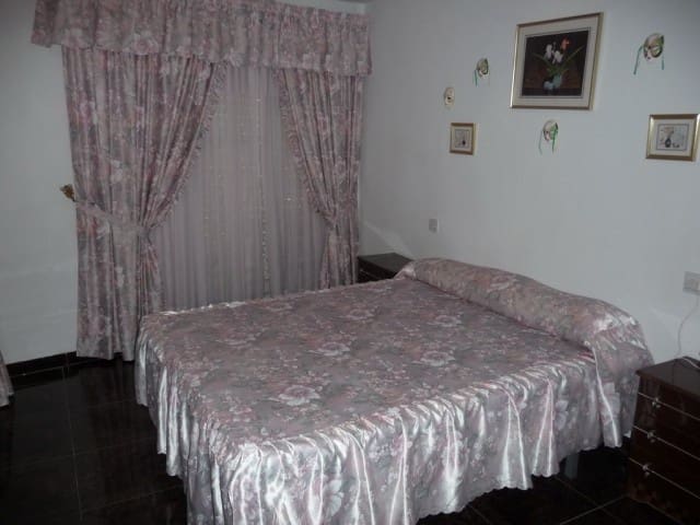 6 sypialnia Willa na sprzedaż w Zujar z basenem - 115 000 € (Ref: 4054806)