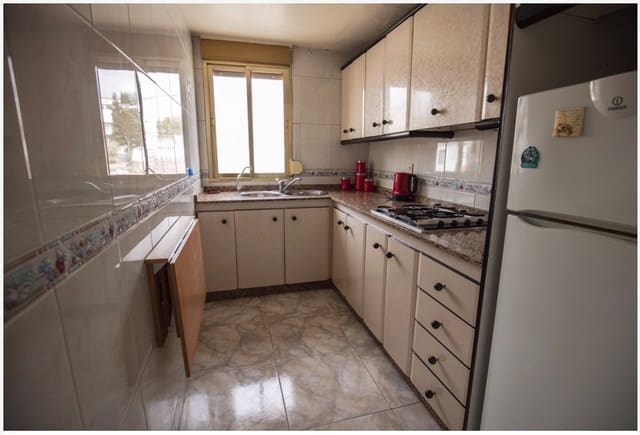 7 bedroom Commercial for sale in Castilléjar with pool - € 159,000 (Ref: 5265166)