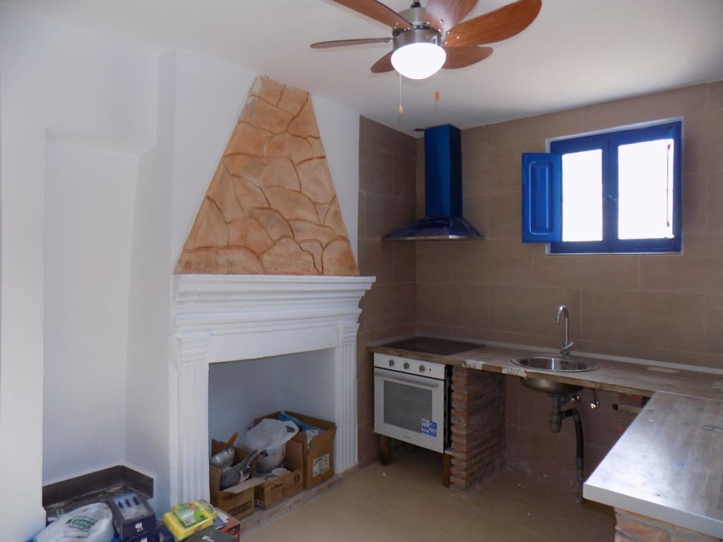 2 soverom Hus til salgs i Sierro - € 78 950 (Ref: 5267967)