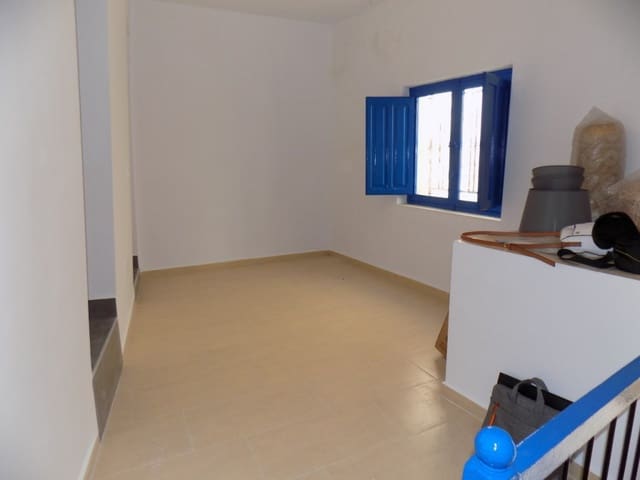 2 slaapkamer Huis te koop in Sierro - € 78.950 (Ref: 5267967)