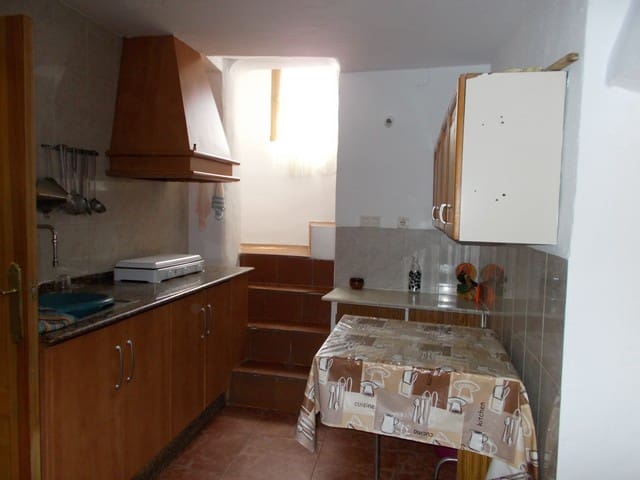 3 slaapkamer Grotwoning te koop in Caniles - € 36.000 (Ref: 6333427)