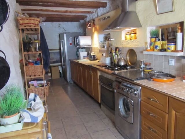 4 soveværelse Byhus til salg i Sierro - € 85.000 (Ref: 6333443)