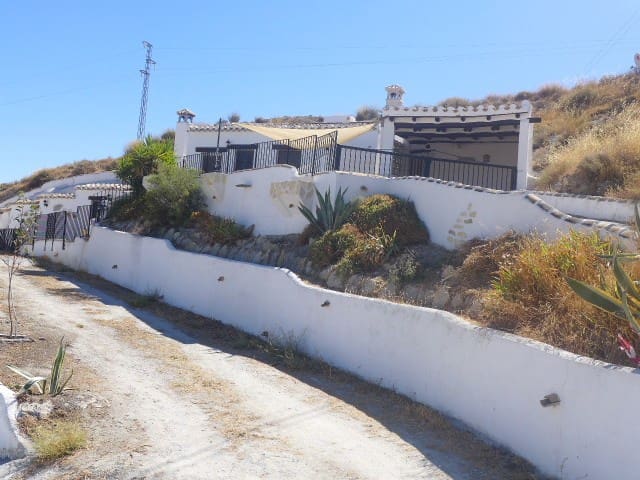 4 soverom Grottehus til salgs i Galera - € 110 000 (Ref: 6333471)