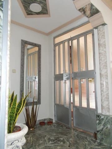 2 soveværelse Lejlighed til salg i Baza - € 36.000 (Ref: 7240451)